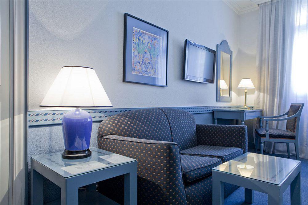 Espahotel Gran Via 3*